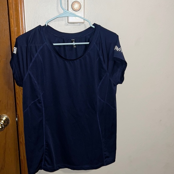 Very thin - Picture 1 of 1